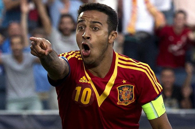 Chuyển nhượng 14/7: M.U "phá két" vì Ronaldo-Bale ảnh 2