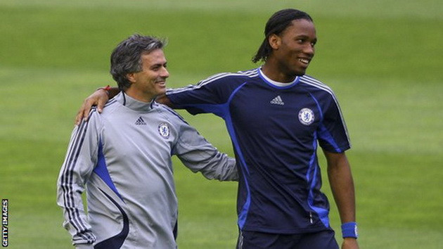 Drogba không để tâm tới lời "cầu viện" của Mourinho ảnh 1