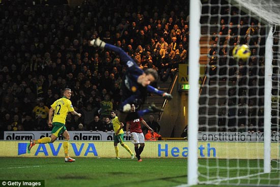 Quỷ đỏ mất ngôi đầu vào tay kình địch Man City ảnh 1