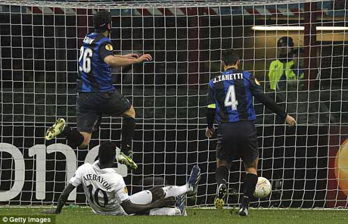 Inter đau đớn chia tay, Chelsea ngược dòng ấn tượng ảnh 1