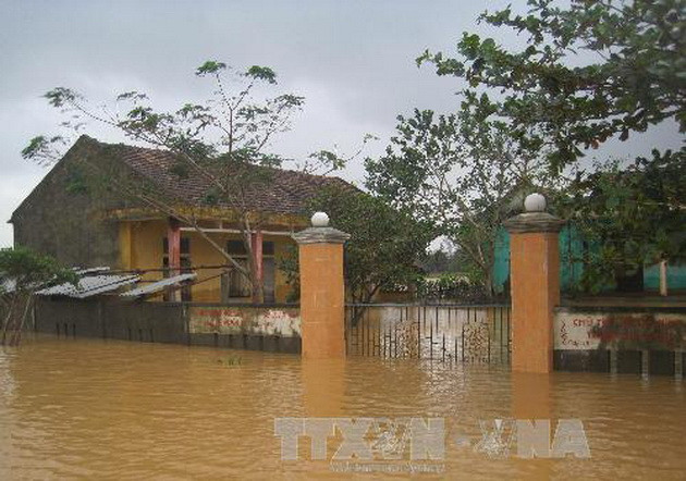 18 người chết, hàng trăm nghìn nhà bị ngập vì bão lũ ảnh 1 18 người chết, hàng trăm nghìn nhà bị ngập vì bão lũ ảnh 1