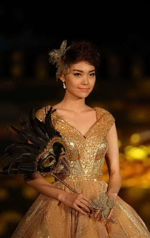 Những nàng thơ lộng lẫy trong “Vũ điệu hương thơm” ảnh 1