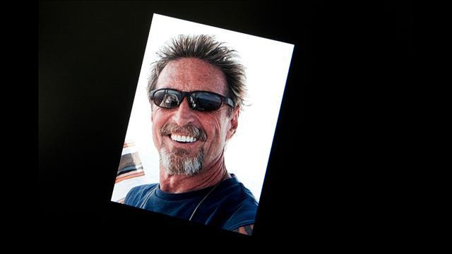 Thủ tướng Belize kêu gọi John McAfee ra "đầu thú" ảnh 1