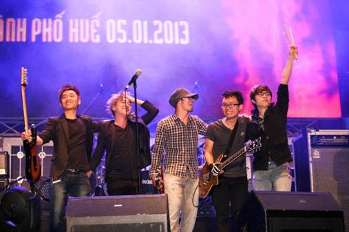 Bộ ba Rock Storm 2012 sẽ khiến Đà Nẵng không ngủ ảnh 2