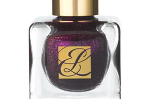 10 màu sơn móng tay mới giúp bạn gái nổi bật ảnh 4