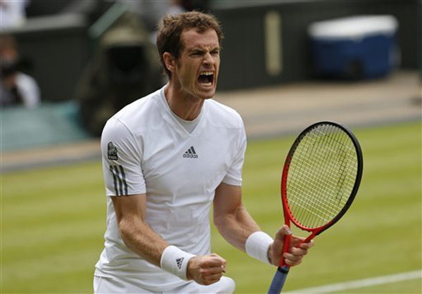 Murray ngược dòng nghẹt thở vào bán kết Wimbledon ảnh 1