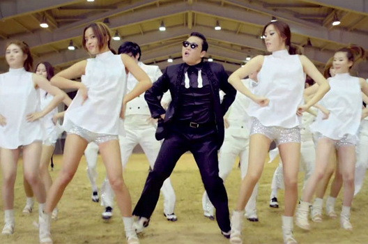 "Gangnam Style" tiến gần mốc 1 tỷ lượt người xem ảnh 1