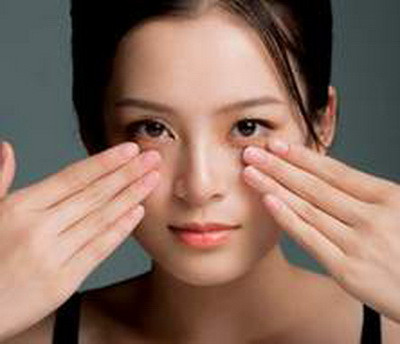 Chăm sóc da mặt giống như ở spa chuyên nghiệp ảnh 3