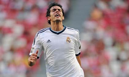 Ronaldo và Kaka tỏa sáng, Real Marid vùi dập Milan ảnh 1