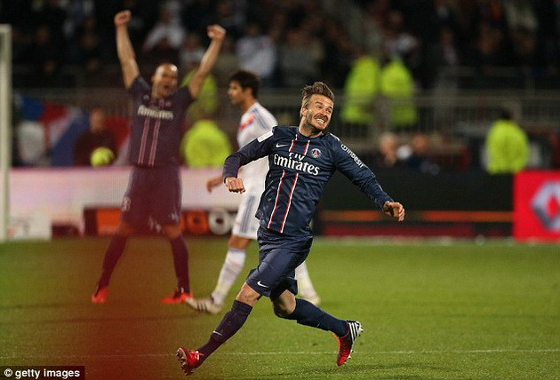 Vô địch cùng PSG, Beckham và Ibra lập kỷ lục mới ảnh 1