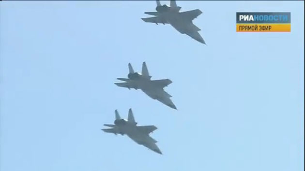 Nga trình làng dàn "máy bay khủng" trong duyệt binh ảnh 9