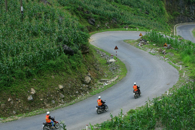 Xuyên Việt đo độ tiêu thụ xăng với Suzuki Viva 115 FI ảnh 1