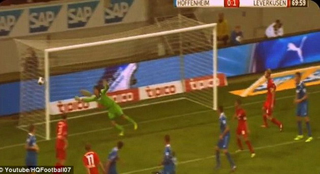 Video "bàn thắng ma" gây tranh cãi của Kiessling ảnh 1 Video "bàn thắng ma" gây tranh cãi của Kiessling ảnh 1