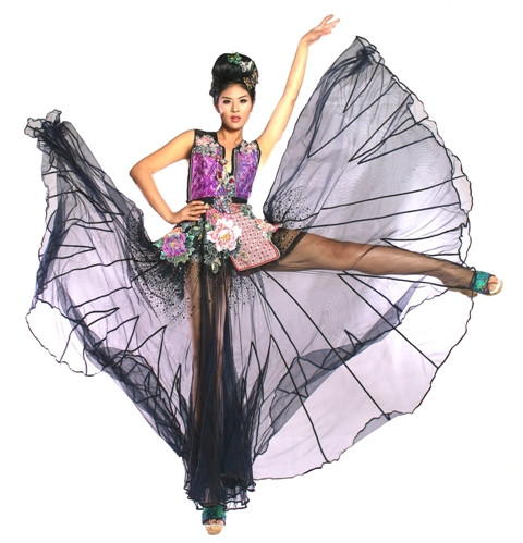 NTK Minh Hạnh: Vốn quý không chỉ để ngắm nhìn... ảnh 1