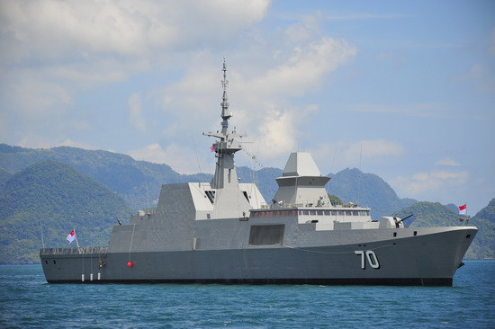 Triển lãm lớn về máy bay và tàu chiến tại Malaysia ảnh 1