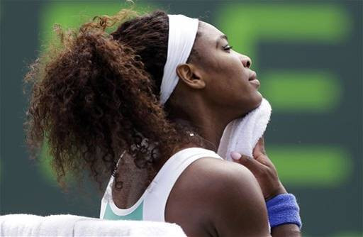 Serena Williams nhọc nhằn ngược dòng vào tứ kết ảnh 1