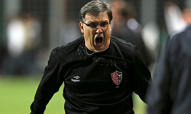 Barca chính thức chọn đồng hương Messi làm HLV ảnh 1