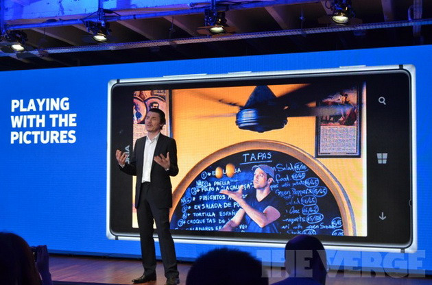 Nokia trình làng "siêu phẩm" khung nhôm Lumia 925 ảnh 9