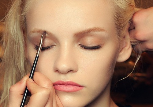 "Tút" lại sắc đẹp của bạn chỉ trong vòng 60 giây ảnh 5