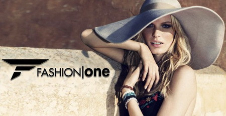 Lần đầu tiên quảng bá thời trang Việt quy mô thế giới ảnh 1