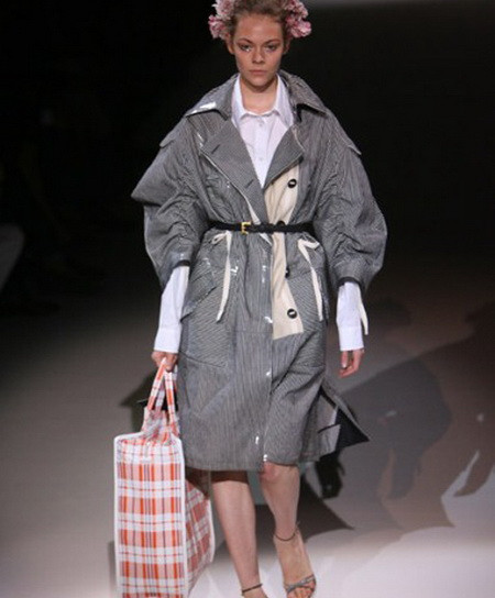 Chặng đường 16 năm Marc Jacobs tại Louis Vuitton ảnh 6