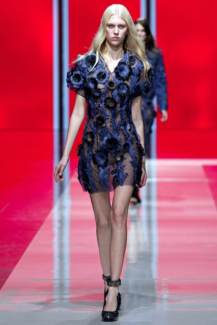 Thu Đông 2013-2014: "Thời vụ" của họa tiết in hoa ảnh 1