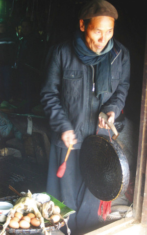 Vén mây trẩy hội Tết cổ truyền của người H'Mông ảnh 1