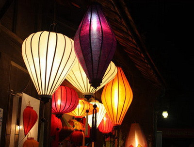 Phố cổ và đèn lồng Hội An níu bước chân du khách ảnh 4