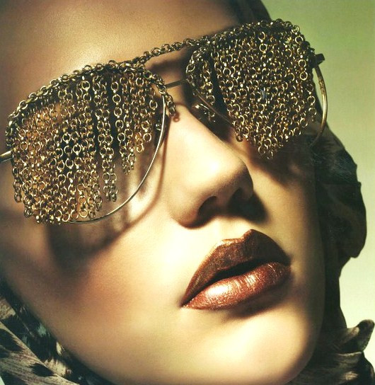 Màu son môi đẹp nào làm mới bạn cho mùa thu? ảnh 9