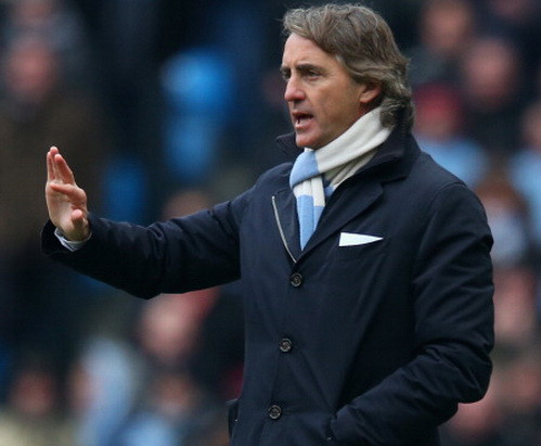 Sir Alex quyết giữ Chicharito và động viên Mancini ảnh 1