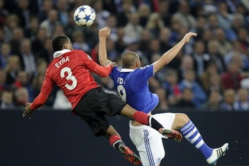 Hình ảnh đáng nhớ trong trận M.U hạ Schalke 2-0 ảnh 4