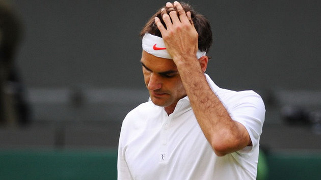 "Tàu tốc hành" Federer bị văng khỏi tốp 4 thế giới ảnh 1