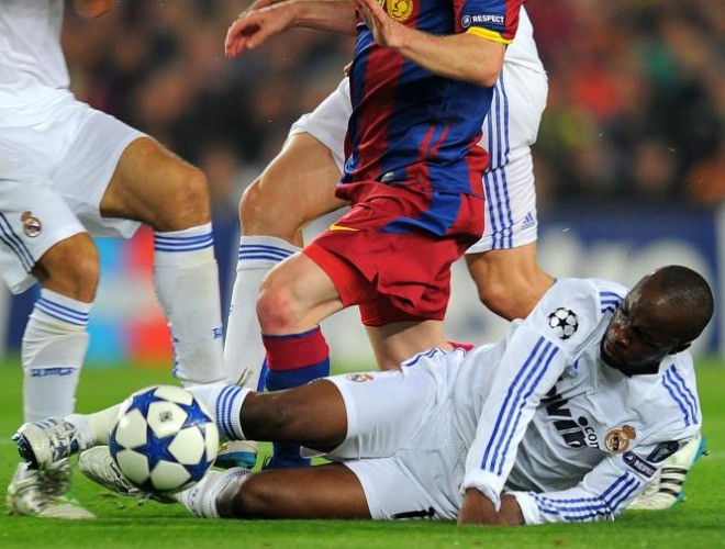 Những hình ảnh đáng chú ý của trận Barca-Real ảnh 7