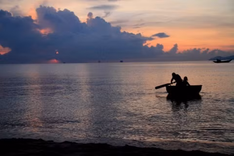 Hoang sơ và lãng mạn- Biển Rạng sớm bình minh ảnh 3