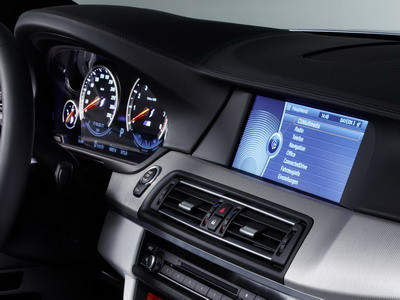 Thông tin, hình ảnh chi tiết về mẫu BMW M5 2012 ảnh 1