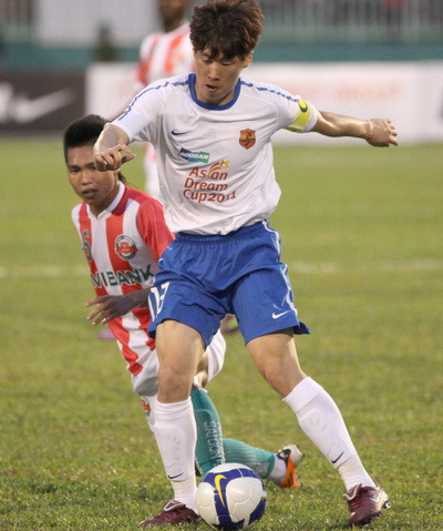 Park Ji-Sung và trận đấu đầy cảm xúc ở Việt Nam ảnh 1