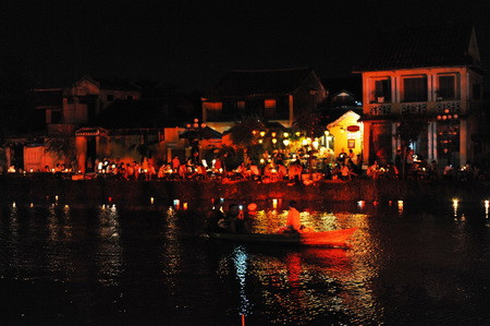 Nhiều hoạt động hưởng ứng Giờ Trái Đất tại Hội An ảnh 1