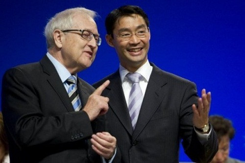 Cựu bộ trưởng kinh tế Đức bị tố gạ tình phóng viên ảnh 1