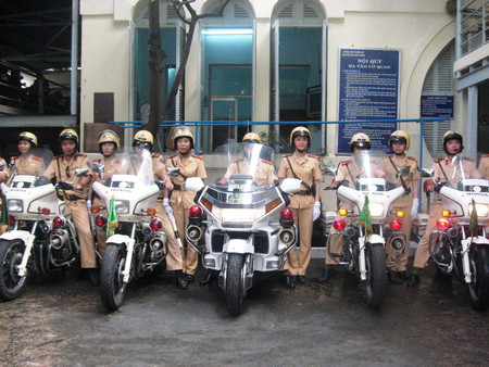 TP.HCM: Nữ cảnh sát giao thông tham gia dẫn đoàn ảnh 3