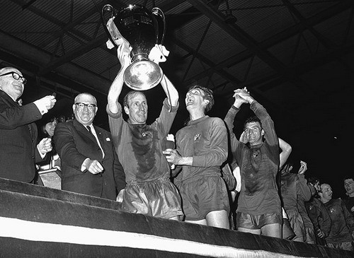 5 đội bóng từng lên ngôi vương tại sân Wembley ảnh 2