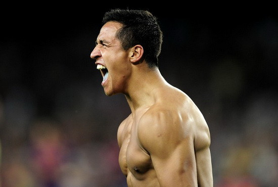 Tân binh đều nổ súng, Barca đè bẹp Tàu ngầm vàng ảnh 1