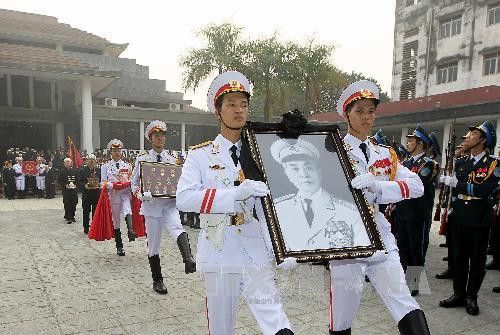 Chùm ảnh toàn cảnh lễ truy điệu Đại tướng ở Hà Nội ảnh 8