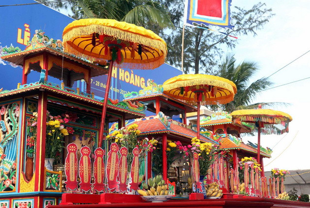 Chùm ảnh nghi thức Lễ khao lề thế lính Hoàng Sa ảnh 2