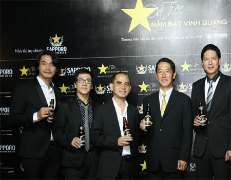 Ba quý ông làng giải trí Việt "nắm bắt vinh quang" ảnh 2