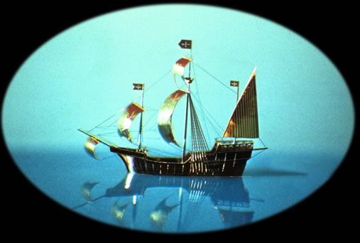 Kinh ngạc với những tuyệt tác nghệ thuật siêu nhỏ ảnh 6