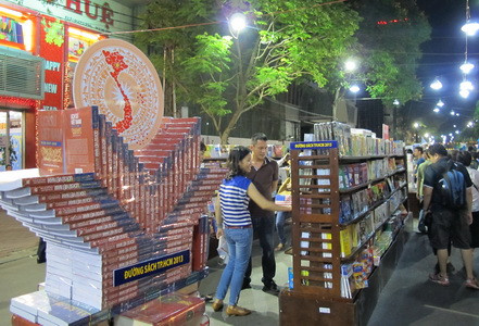 Hình ảnh lễ hội Đường sách lần thứ ba tại TP.HCM ảnh 3