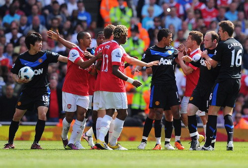 Vài hình ảnh đáng nhớ trong trận Arsenal hạ M.U ảnh 6