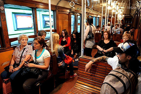 Tàu điện ngầm cổ nhất thế giới trở thành thư viện ảnh 1 Tàu điện ngầm cổ nhất thế giới trở thành thư viện ảnh 1