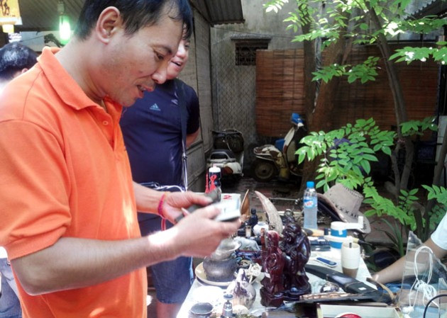 Cuối tuần, về với chợ phiên bán “hồn muôn năm cũ" ảnh 2
