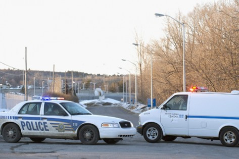 Bắt cóc chiếc trực thăng để vượt ngục ở Canada ảnh 1